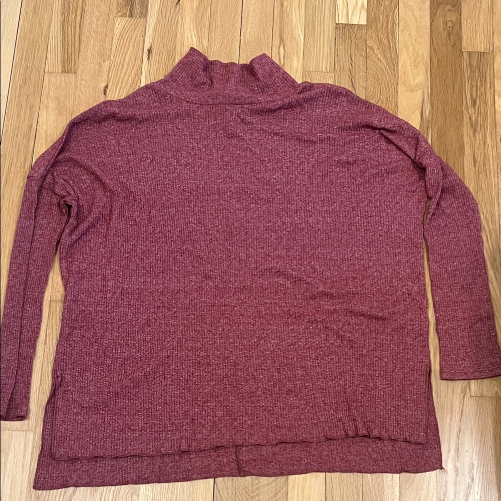Women's Maroon Light Sweater